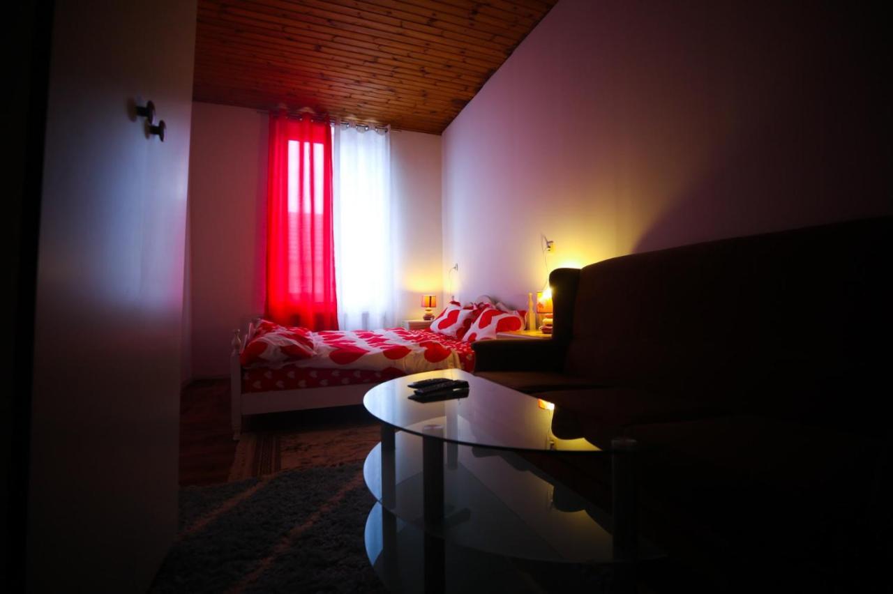 Agreable Chambre Sur Liege Avc Parking Et Wifi Gratuit Bagian luar foto